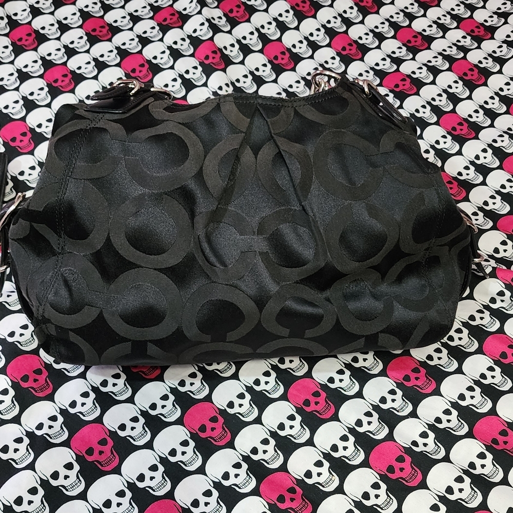 Rare Coach Maggie Purse - Picture 3 of 11
